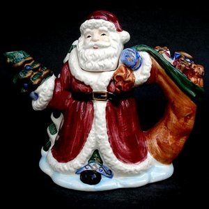 **Home for the Holidays Teapot